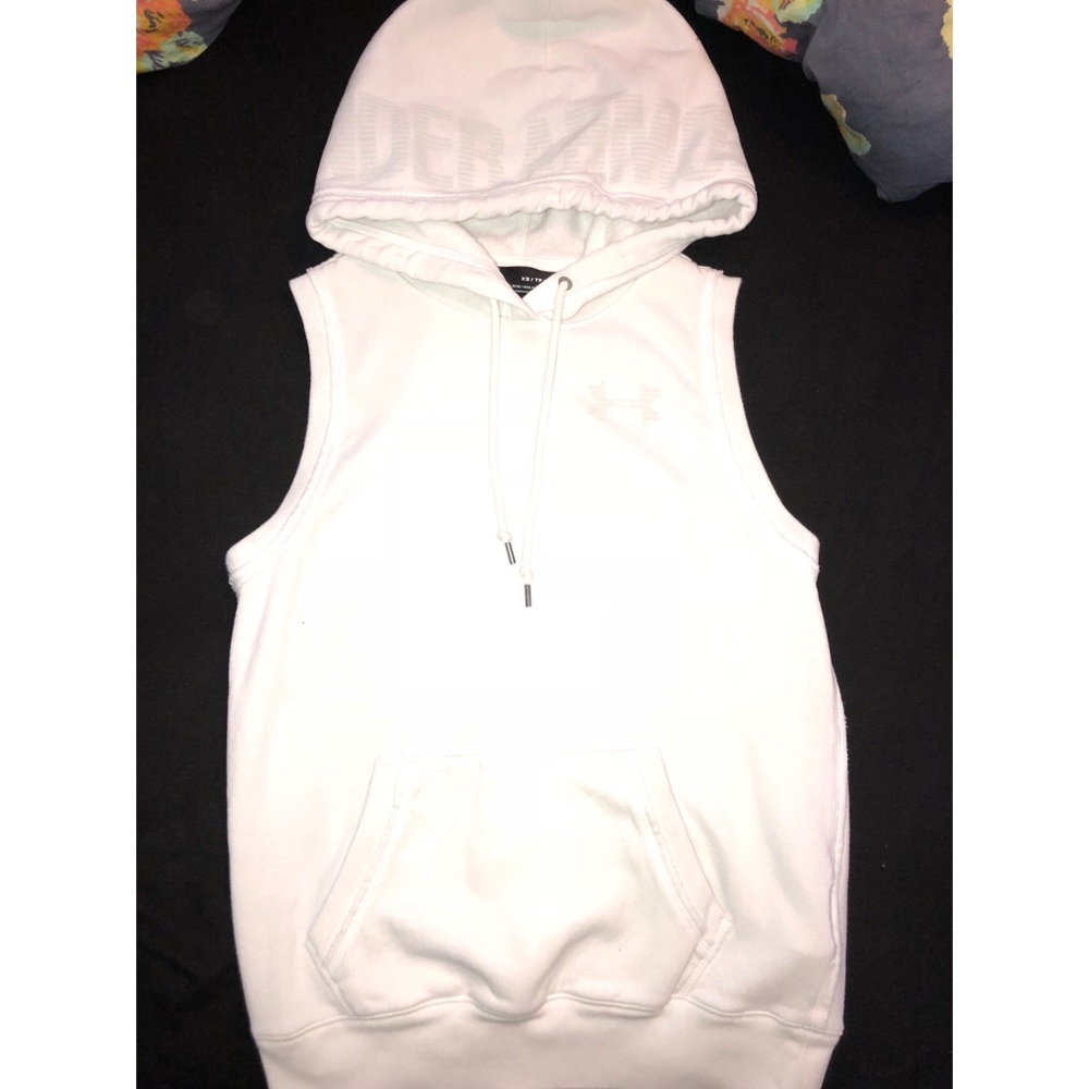 Under Armour vest